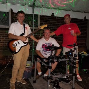 Meet your Posher, Zespól